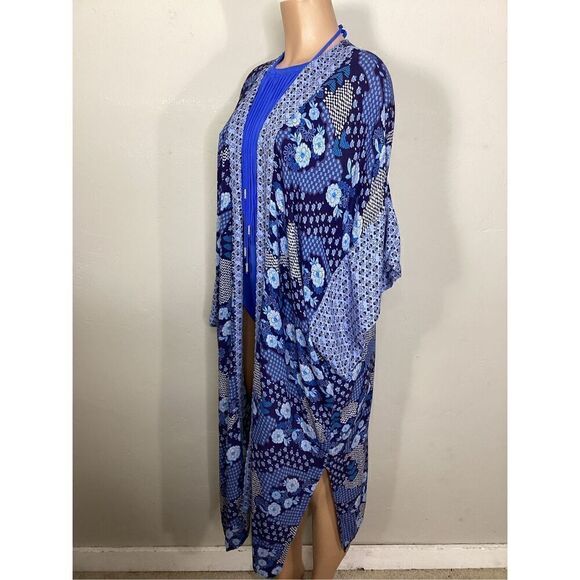 New. Nordstrom cover up/kimono. OS. Retails $70 - Picture 5 of 7